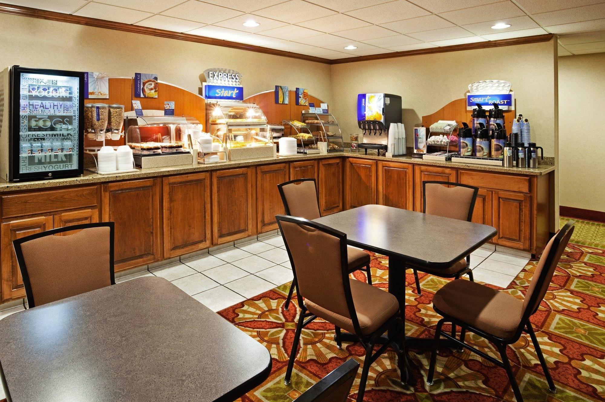 Western Pineville-charlotte South Hotel